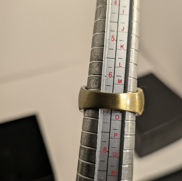 Vintage Heidi Daus Coral Swavorski Crystal Bronze Cocktail Ring Size 6 3/4 - Picture 9 of 9